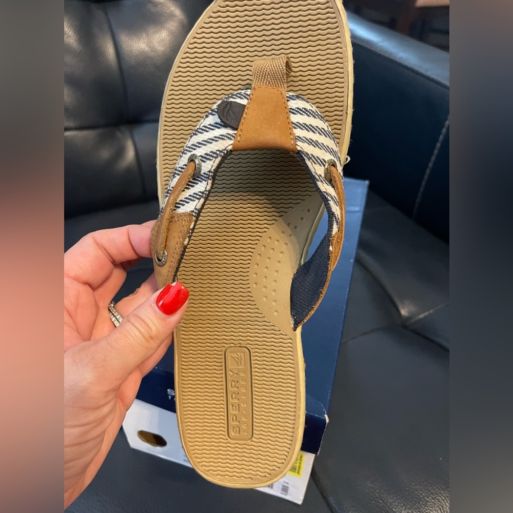 SPERRY
Women's Seafish Flip-Flop Sandal- Size 9